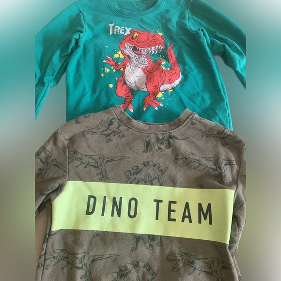 Dinosaur sweaters , great condition , size small boys - Picture 2 of 4